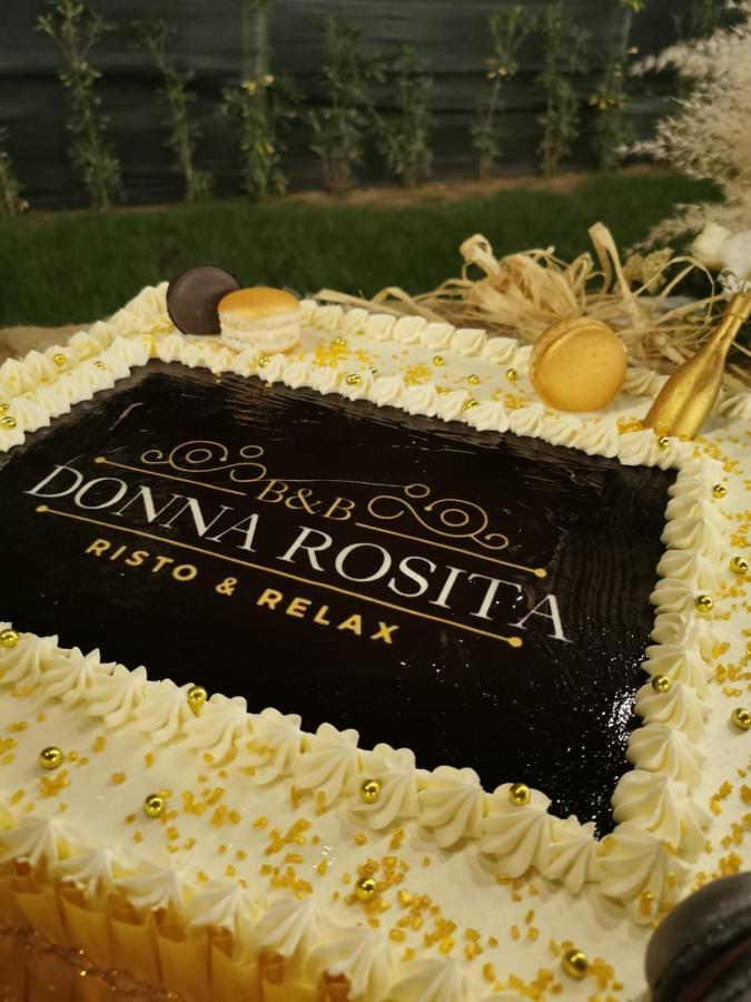 Donna Rosita San Felice a Cancello Exterior foto